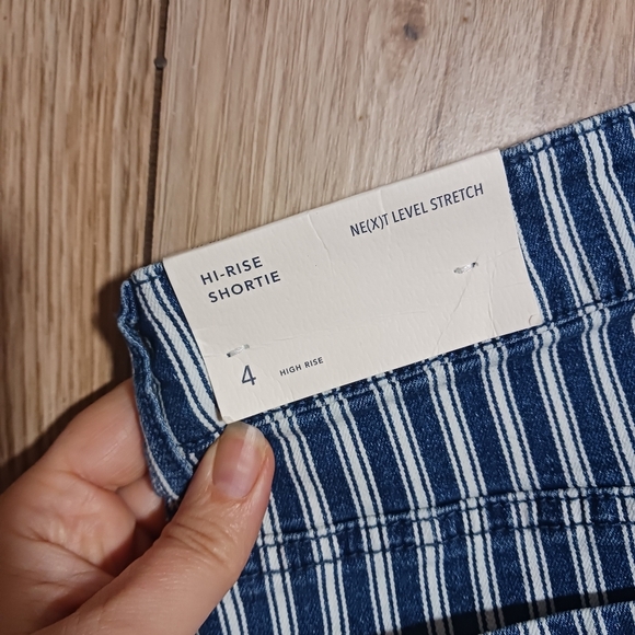 NWT American Eagle Hi Rise Shortie next level Stretch Striped Jean Short… - Picture 6 of 11